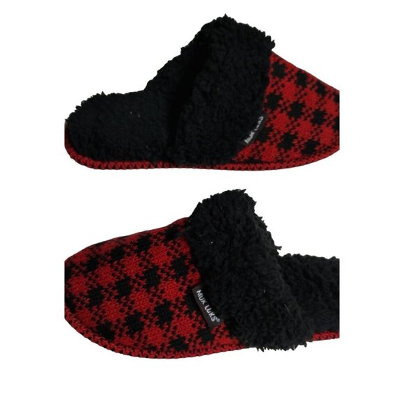 Muk Luks Womens Plaid Slippers Size 9-10 Black & Red Soft & Cozy Knit with Sherp - Picture 1 of 7